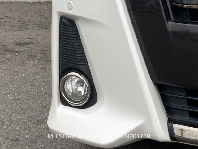
								2017 TOYOTA NOAH SI WxB full									