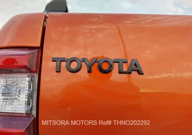 
								2022 TOYOTA HILUX full									