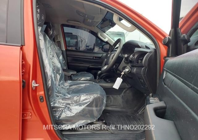 
								2022 TOYOTA HILUX full									