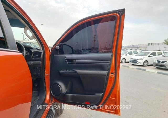 
								2022 TOYOTA HILUX full									