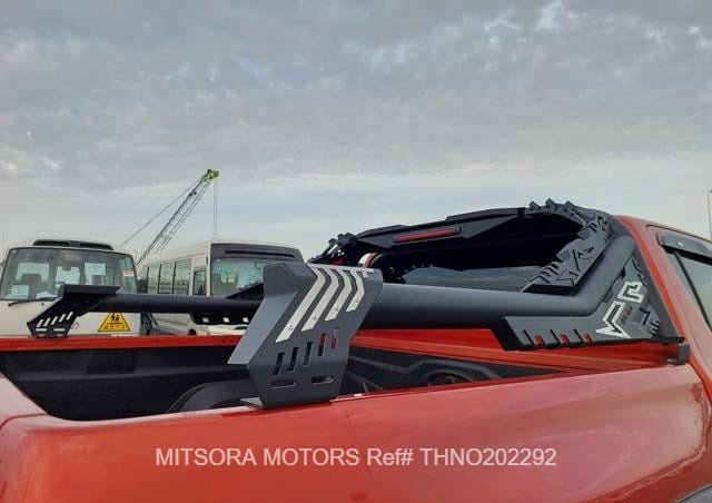 
								2022 TOYOTA HILUX full									