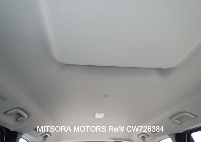 
								2022 TOYOTA NOAH full									