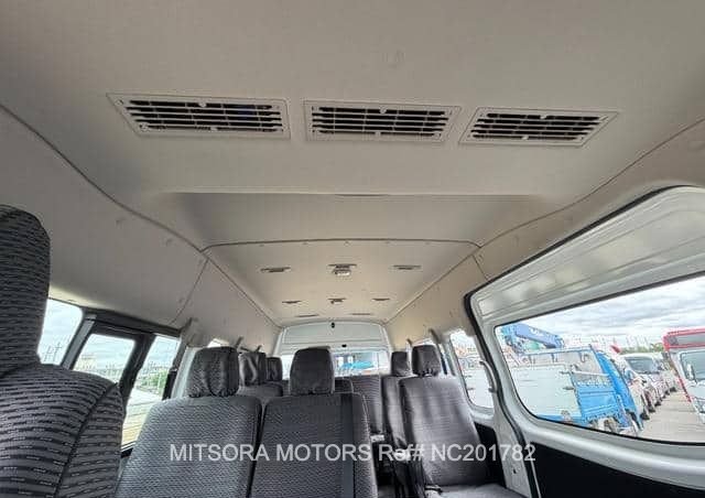 
								2017 NISSAN CARAVAN VAN full									