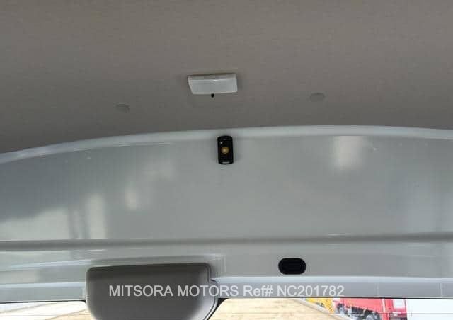 
								2017 NISSAN CARAVAN VAN full									