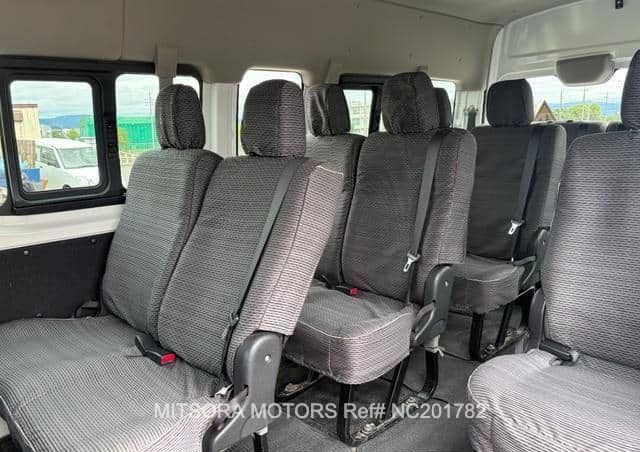 
								2017 NISSAN CARAVAN VAN full									