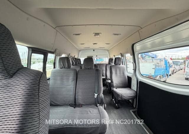 
								2017 NISSAN CARAVAN VAN full									