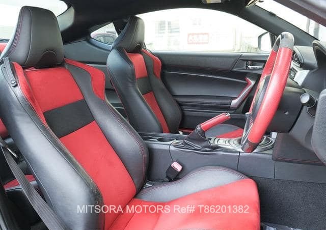 
								2013 TOYOTA 86 GT full									