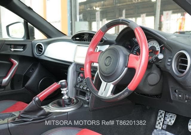 
								2013 TOYOTA 86 GT full									