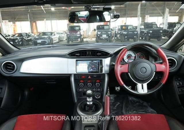 
								2013 TOYOTA 86 GT full									