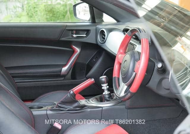 
								2013 TOYOTA 86 GT full									